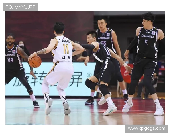 刘铮的奋斗历程与篮球梦想如何在赛场上交织成辉煌人生